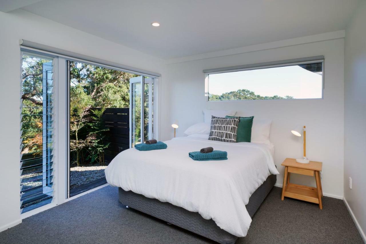 Waiheke Island Vineyard Holiday Houses Surfdale Exterior foto
